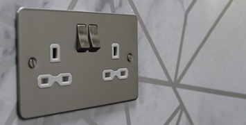 Knightsbridge Flat Plate Switches and Sockets