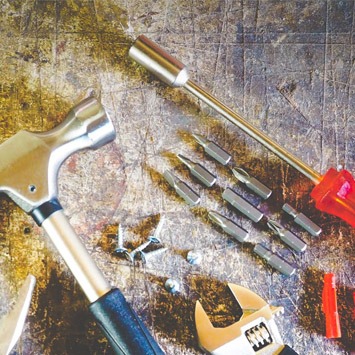 Tools, Fixings & Workwear
