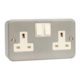 Click CL036B Essentials Metal Clad 2 Gang 13A 2 Pole Switched Socket Outlet image